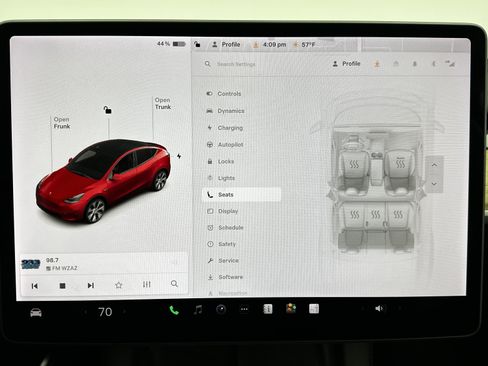 Used 2021 Tesla Model Y Long Range image 19