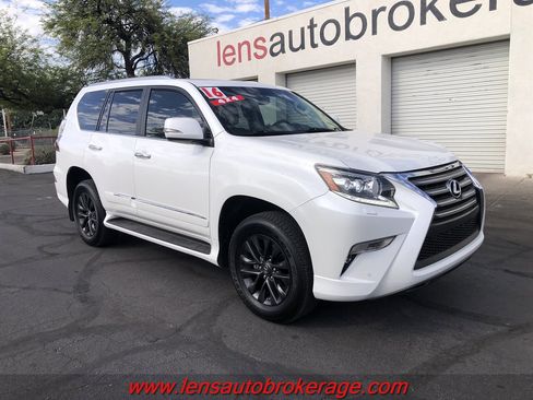 Used 2016 Lexus GX 460 w/ Premium Package image 2