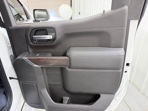 Used 2019 GMC Sierra 1500 SLT w/ SLT Premium Plus Package image 43