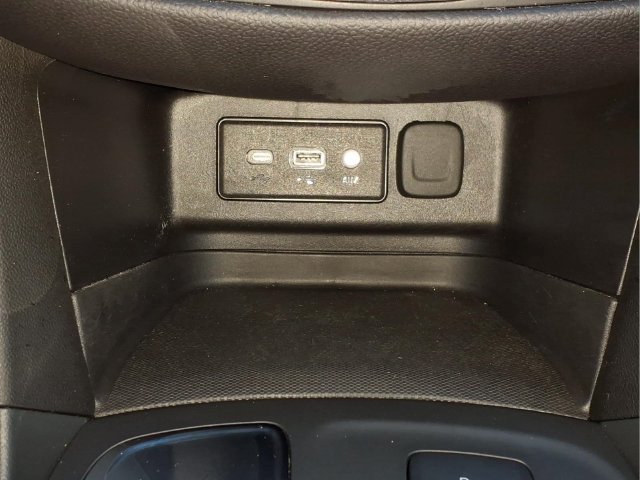 Used 2024 Chevrolet Equinox LT w/ LPO, Floor Liner Package FWD image 21