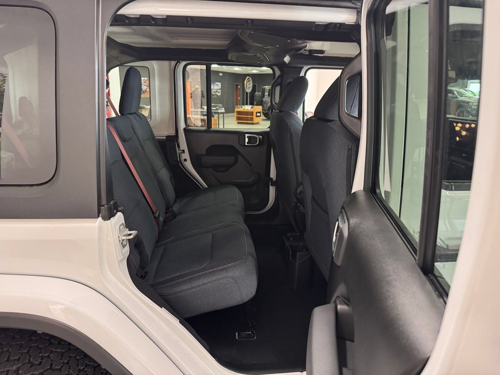 New 2026 Jeep Wrangler Unlimited Sport w/ Dual Top Group AWD/4WD image 20