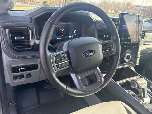 Used 2025 Ford F150 Lightning Flash image 15