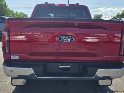 Used 2025 Ford F150 Lariat AWD/4WD image 4
