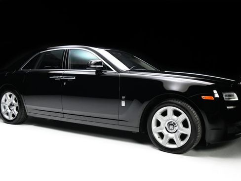 Used 2012 Rolls-Royce Ghost RWD image 33
