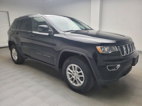 Used 2020 Jeep Grand Cherokee Laredo image 11