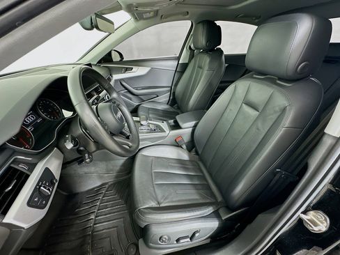 Used 2017 Audi A4 2.0T Premium image 13