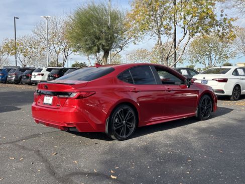 Used 2025 Toyota Camry XSE image 5
