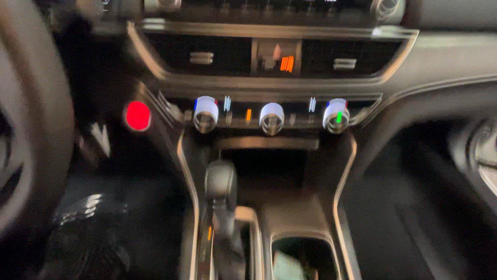 Used 2019 Honda Accord LX image 38