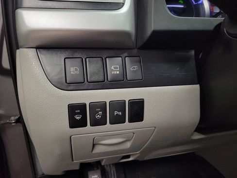 Used 2019 Toyota Highlander Limited Platinum AWD/4WD image 27