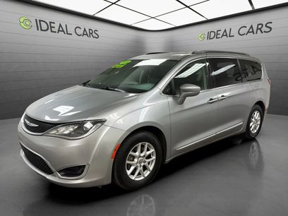 Used 2020 Chrysler Pacifica Touring-L