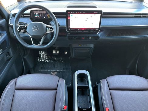 New 2025 Volkswagen ID. Buzz Pro S RWD image 12