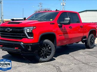 New 2026 Chevrolet Silverado 2500 LT w/ Trail Boss Package AWD/4WD video 1