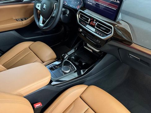Used 2024 BMW X3 sDrive30i w/ Premium Package RWD image 32