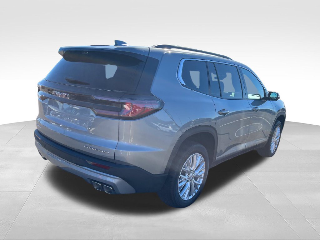 Used 2026 GMC Acadia Elevation w/ Elevation Premium Package FWD image 5