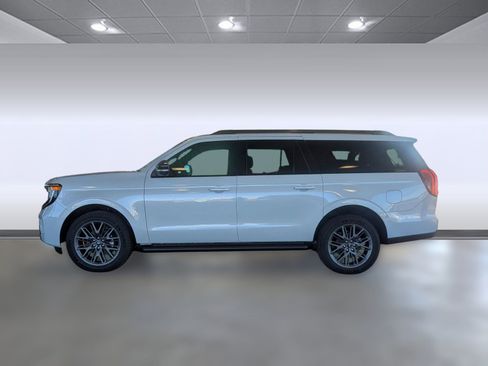 New 2026 Ford Expedition Max Platinum w/ Stealth Appearance Package image 2
