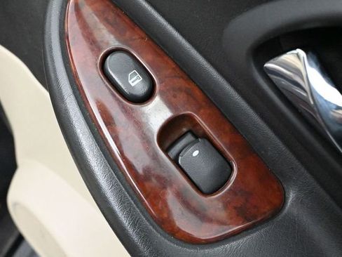 Used 2006 Chevrolet Malibu LTZ image 41