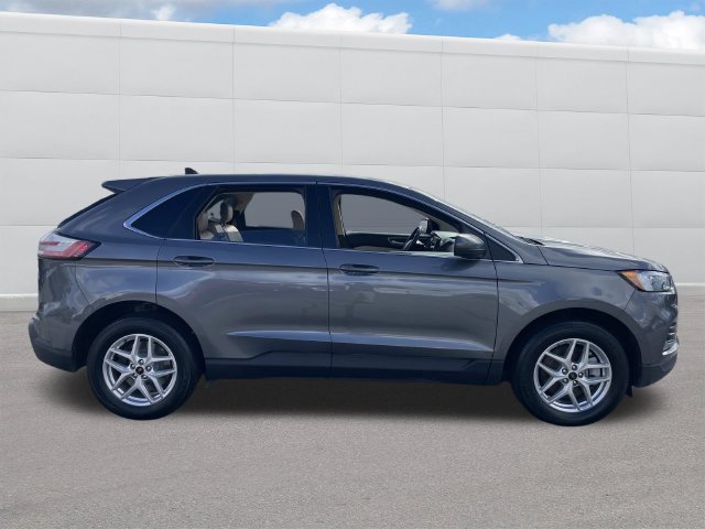 Used 2024 Ford Edge SEL w/ Convenience Package AWD/4WD image 12