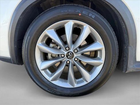 Used 2020 INFINITI QX50 Luxe w/ Navigation Package image 25