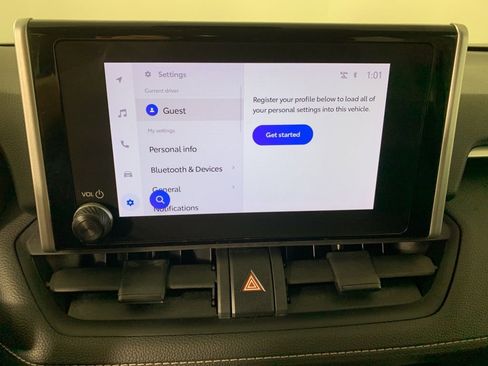 Used 2024 Toyota RAV4 LE image 21