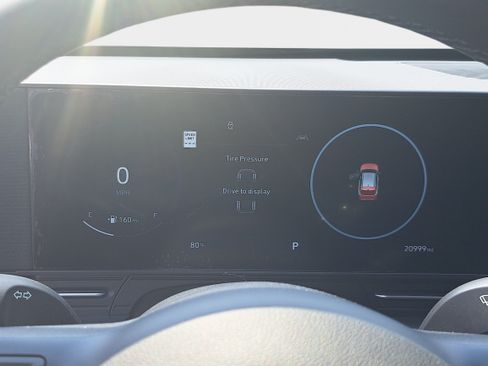 Used 2024 Hyundai Kona SEL w/ Convenience Package FWD image 18