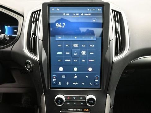 Certified 2024 Ford Edge ST-Line AWD/4WD image 16