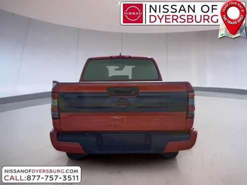 Used 2025 Nissan Frontier PRO-4X w/ Interior Protection Package AWD/4WD image 4