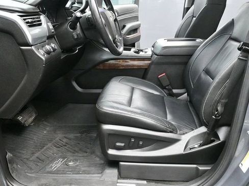 Used 2018 Chevrolet Tahoe LT image 18