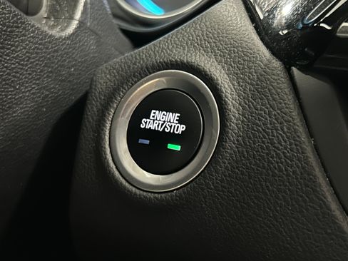Used 2017 Buick Envision Essence AWD/4WD image 11