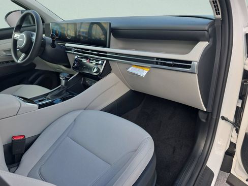 New 2026 Hyundai Tucson SEL FWD image 10