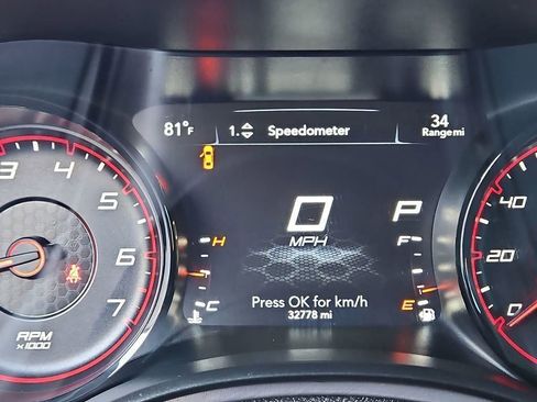 Used 2023 Dodge Charger SXT w/ Blacktop Package image 13