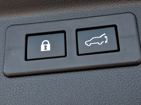 Certified 2023 Subaru Forester Sport image 29