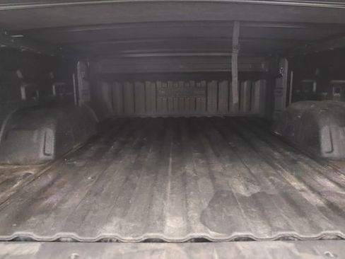 Used 2025 GMC Sierra 1500 Elevation w/ Preferred Package image 28