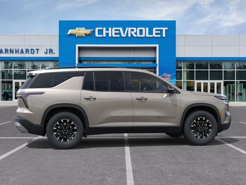 New 2026 Chevrolet Traverse Z71 image 7