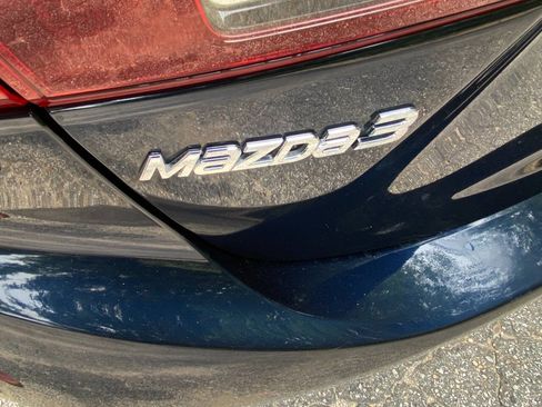 Used 2018 MAZDA MAZDA3 Touring FWD image 41