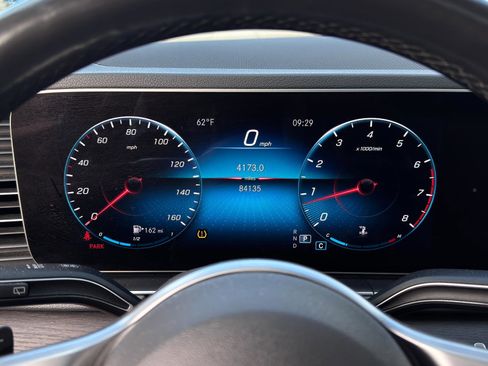 Used 2020 Mercedes-Benz GLE 350 4MATIC w/ Premium Package image 18