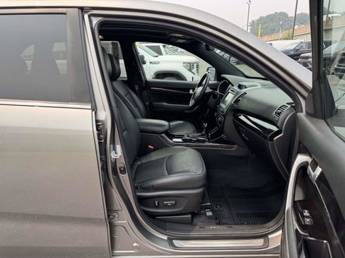 Used 2014 Kia Sorento SX AWD/4WD image 15