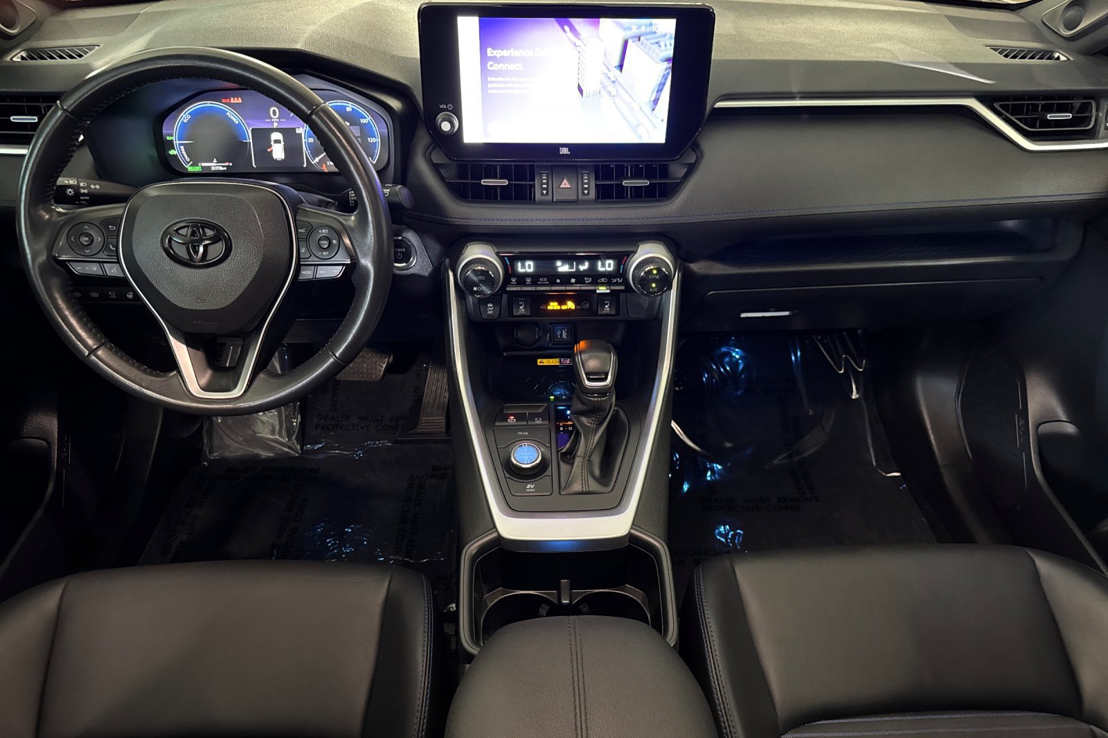 Used 2023 Toyota RAV4 XSE AWD/4WD image 15