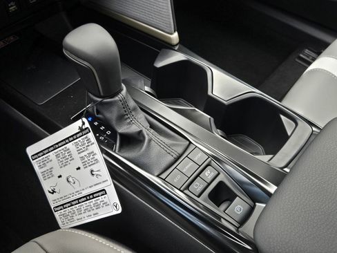 Certified 2026 Toyota Camry SE FWD image 16