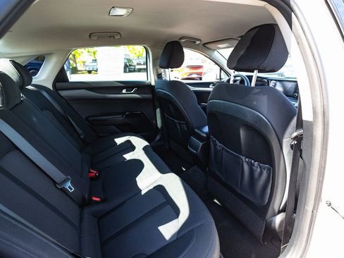 Used 2021 Kia K5 LXS image 27