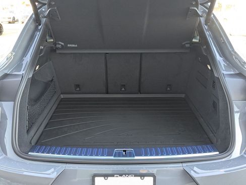 New 2026 Porsche Cayenne GTS image 23