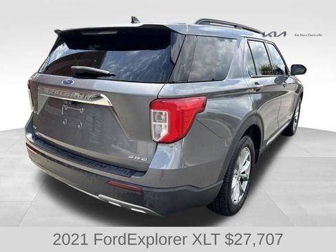 Used 2021 Ford Explorer XLT w/ Equipment Group 202A AWD/4WD image 8