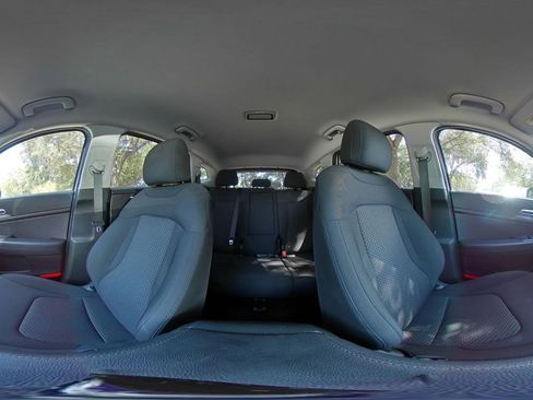 Used 2025 Kia Sportage LX FWD image 40