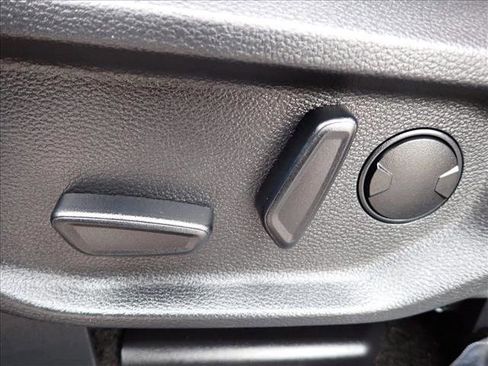 Used 2025 Ford Ranger Raptor image 11