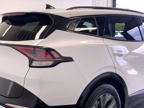 Certified 2024 Kia Sportage SX FWD image 10