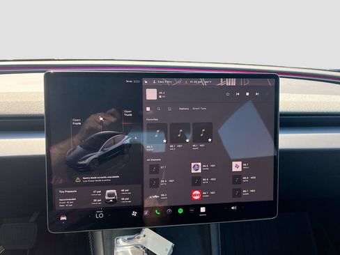 Used 2025 Tesla Model 3 Long Range RWD image 15