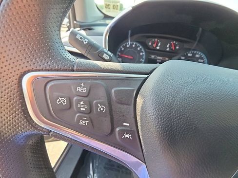 Used 2022 Chevrolet Equinox LS AWD/4WD image 10