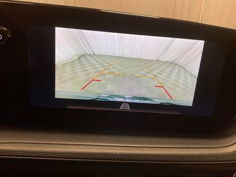 Used 2024 Buick Encore GX Sport Touring image 7