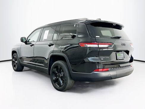 Used 2023 Jeep Grand Cherokee L Limited w/ Luxury Tech Group II AWD/4WD image 5