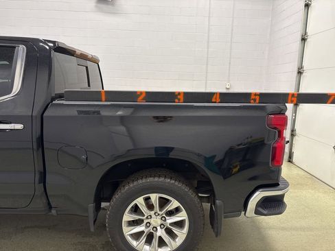 Used 2019 Chevrolet Silverado 1500 LTZ w/ LTZ Plus Package AWD/4WD image 13