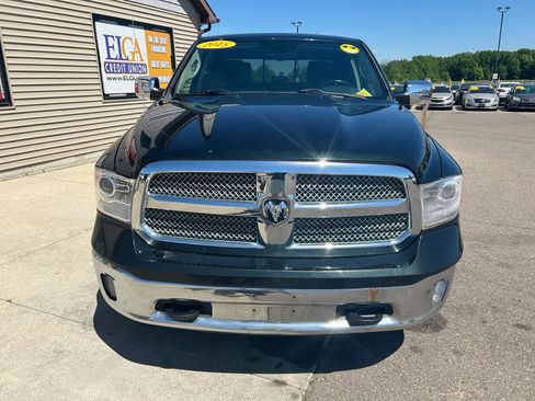 Used 2015 RAM 1500 Laramie w/ Convenience Group AWD/4WD image 2